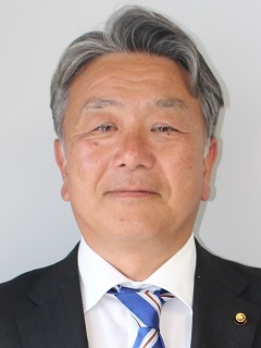 嶺英治