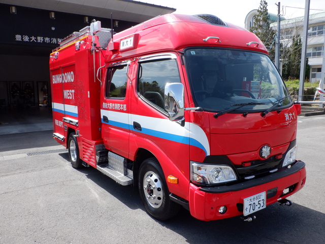 西消防車