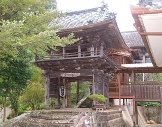 普門寺山門