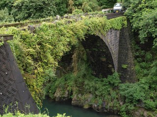 岩上橋