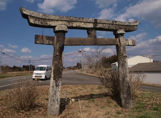 八方鳥居