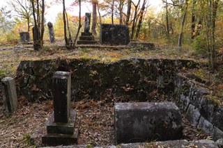 中川久豊塔 中川久豊塔