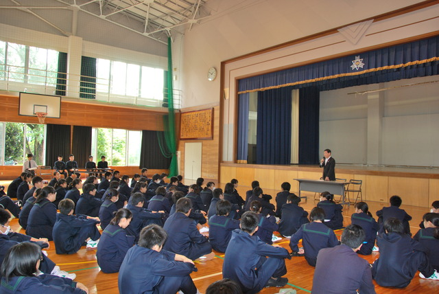 ふれあいミーティングin三重中学校