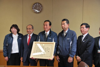 芦刈農産 農林水産大臣表彰 知事への受章報告