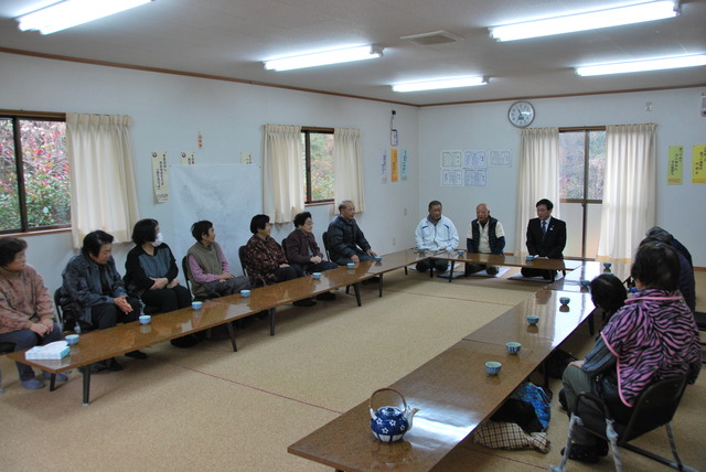 大野町 大鳥公民館サロン