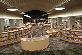 図書館全景