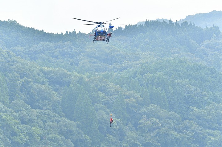 大分県防災航空隊訓練の様子その3