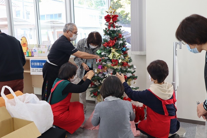 どんこカフェ・クリスマスツリー飾り (2) どんこカフェ・クリスマスツリー飾り (2)