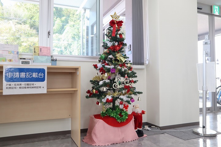 どんこカフェ・クリスマスツリー飾り (3) どんこカフェ・クリスマスツリー飾り (3)