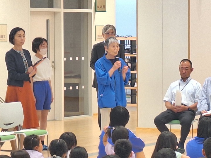 スクールガード連絡会・対面式写真 (5)