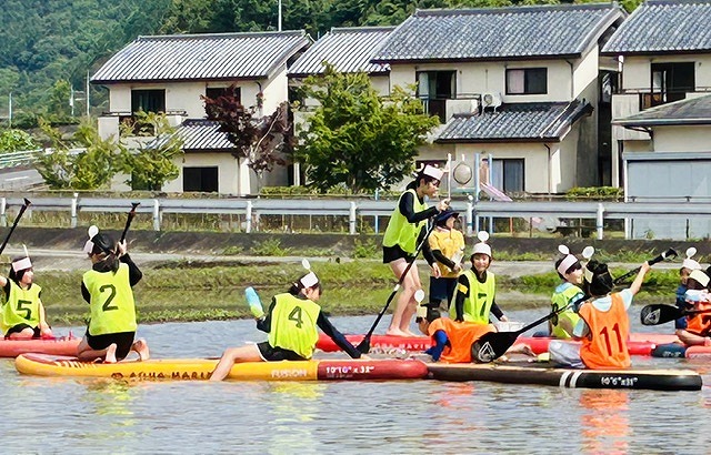 田んぼでSUP1
