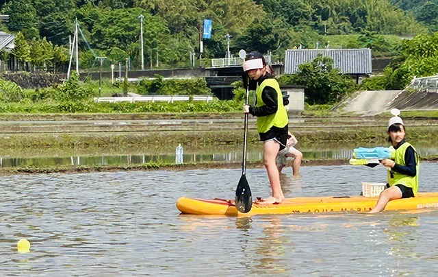 田んぼでSUP4